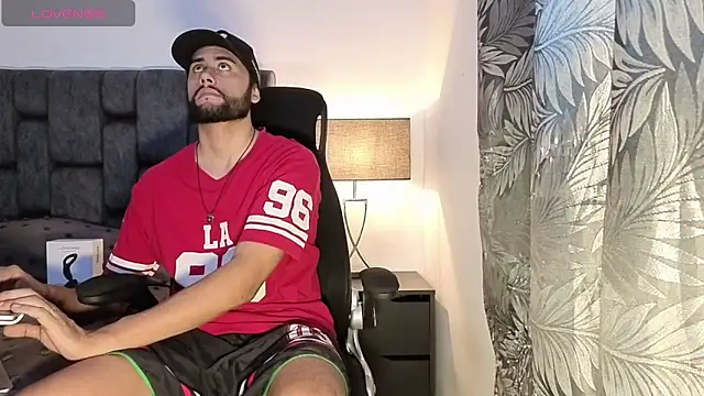 Thomas redcol online show from October 2025 09:16:01 PM