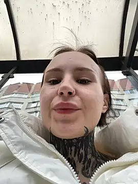 bebabenny online show from September 2025 08:15:02 AM