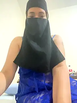 Snapshot of Wild-Nayra chatting on November 2025 11:48:01 PM Wild-Nayra online show from November 2025 11:48:01 PM