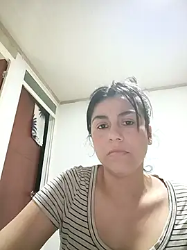 vanessa-titisM online show from December 2025 03:05:01 AM