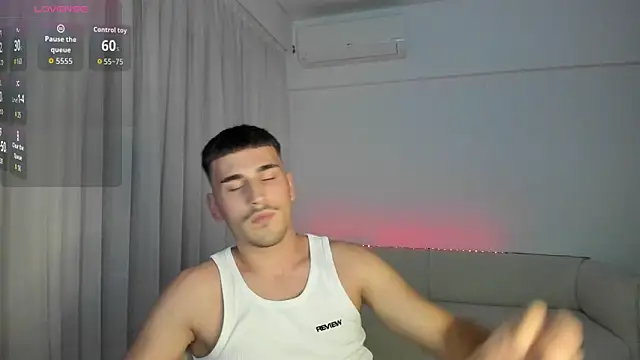 kamilissam online show from September 2025 09:15:02 PM