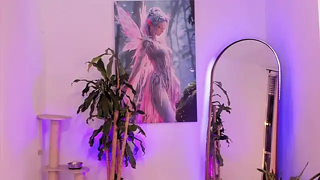 Susi and aquaria online show from October 2025 11:06:02 PM