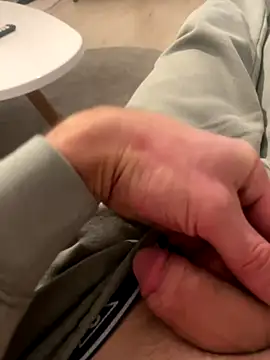 Milike 93 online show from October 2025 10:12:02 PM