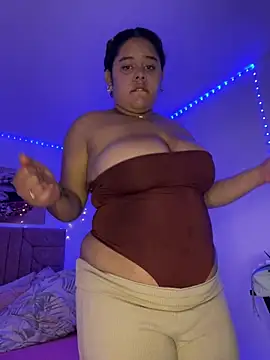 Snapshot of Anabelle_00_ chatting on June 2026 03:25:01 AM Anabelle 00 online show from June 2026 03:25:01 AM