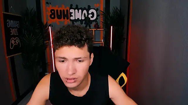 JonnyDarka online show from October 2025 10:40:02 AM