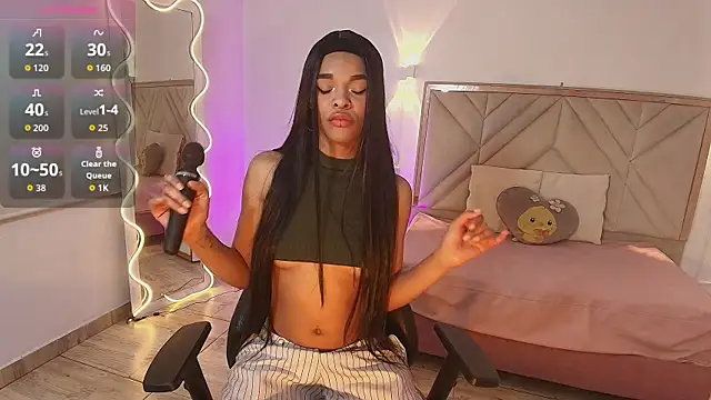 Miagates tay online show from October 2025 03:26:02 AM