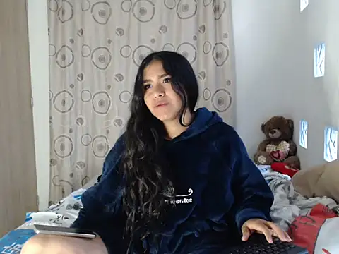 Snapshot of Pamela_mua chatting on September 2025 11:00:01 AM Pamela mua online show from September 2025 11:00:01 AM