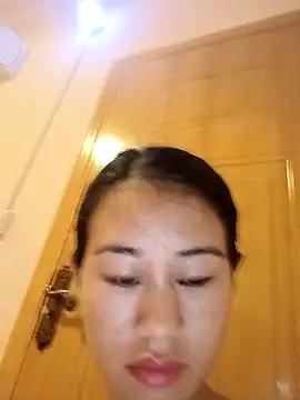 luy-xinh02 online show from September 2025 02:11:01 PM