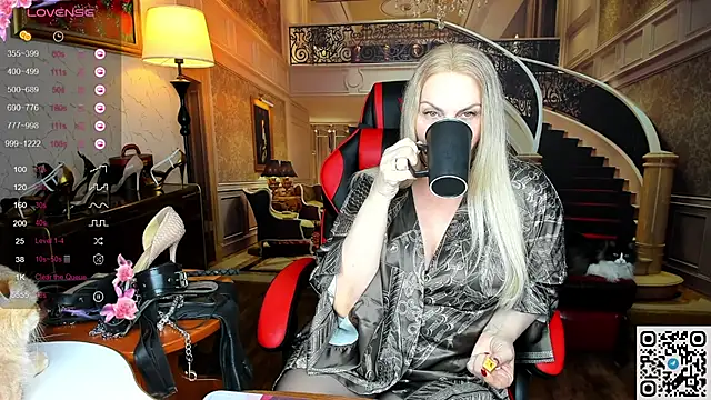 Nina Devillle online show from March 2026 08:37:02 PM