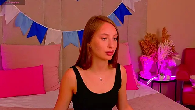 Snapshot of Miranda_Scott chatting on September 2025 05:05:02 PM Miranda Scott online show from September 2025 05:05:02 PM