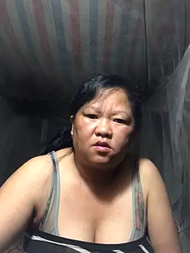 riso-00 online show from September 2025 10:10:01 PM