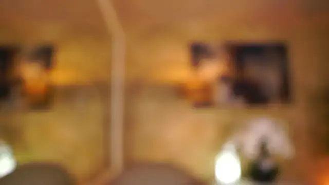 YuliaDesirevska online show from October 2025 06:02:01 PM