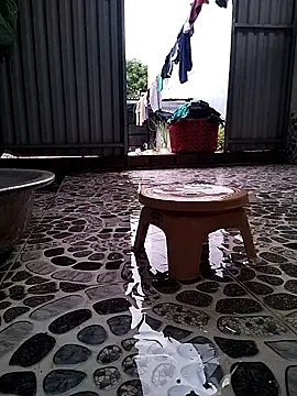 Snapshot of Lauraa-a chatting on October 2025 11:16:01 PM Lauraa-a online show from October 2025 11:16:01 PM