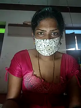 Snapshot of Tamil_Kavitha chatting on October 2025 05:41:02 AM Tamil Kavitha online show from October 2025 05:41:02 AM