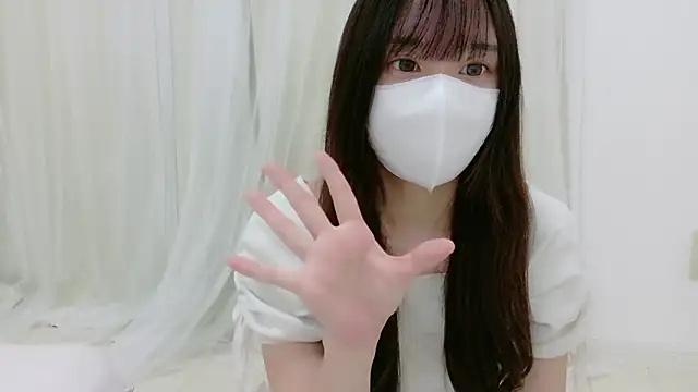 Snapshot of _Mia_land_ chatting on September 2025 12:20:01 PM Mia land online show from September 2025 12:20:01 PM