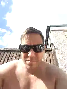 biglee1985 online show from September 2025 01:04:01 PM