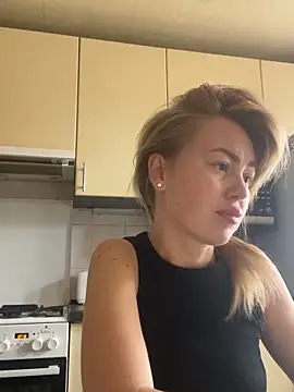 MartaLuna  online show from October 2025 07:21:02 AM