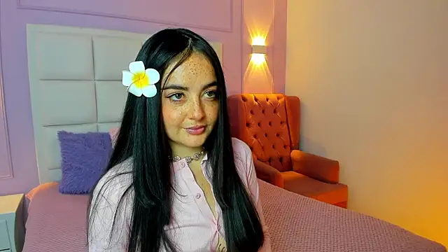 Ashleypetit online show from August 2026 01:57:01 PM