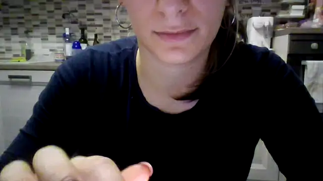 Snapshot of Camaleontica chatting on October 2025 08:09:02 PM Camaleontica online show from October 2025 08:09:02 PM