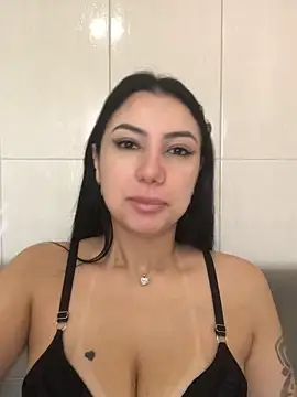 Andreininha online show from November 2025 01:03:01 PM