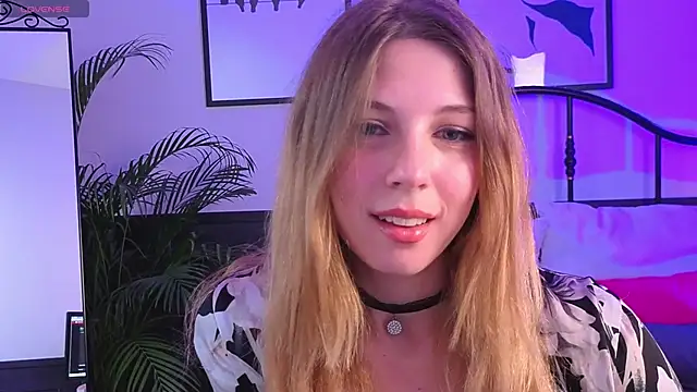 Snapshot of MiillKiss chatting on September 2025 07:10:02 AM MiillKiss online show from September 2025 07:10:02 AM