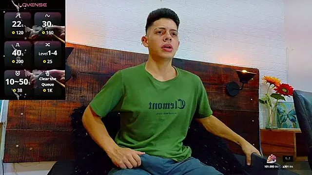 JhosuaVega online show from September 2025 02:13:02 AM