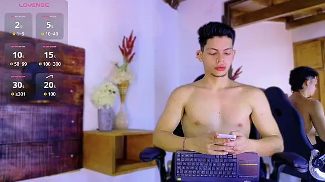 JhosuaVega online show from April 2026 02:42:01 AM