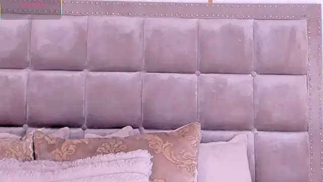 Snapshot of DakotaWangi chatting on June 2026 03:40:02 AM DakotaWangi online show from June 2026 03:40:02 AM