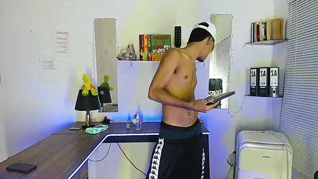 xxKamadevaxx online show from November 2025 12:47:01 PM