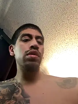 busnfatnutsLildee online show from October 2025 07:58:02 PM