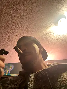 busnfatnutsLildee online show from November 2025 05:52:01 AM