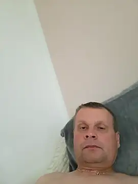 tygros11 online show from November 2025 07:32:01 AM