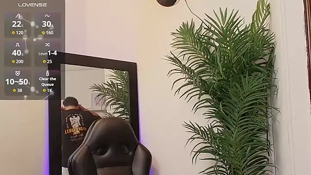 SALVATORE MULLER1 online show from October 2025 09:00:02 PM