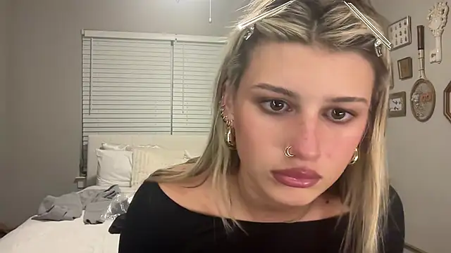 AnnGrayson online show from October 2025 11:34:02 PM