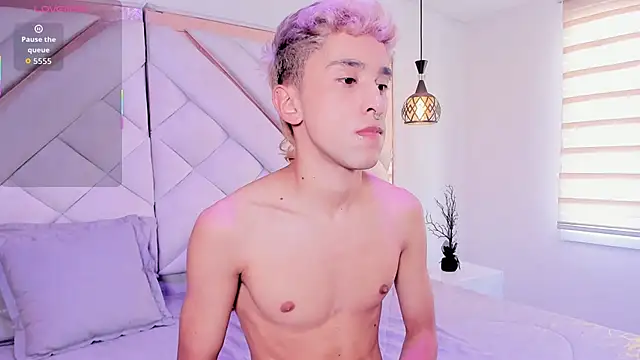 Snapshot of sweetsanti chatting on September 2025 07:15:02 PM sweetsanti online show from September 2025 07:15:02 PM