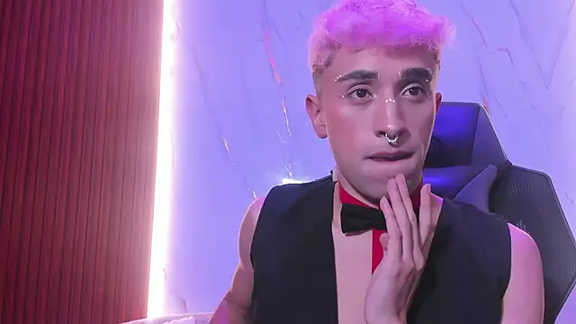 Snapshot of sweetsanti chatting on October 2025 12:06:02 PM sweetsanti online show from October 2025 12:06:02 PM