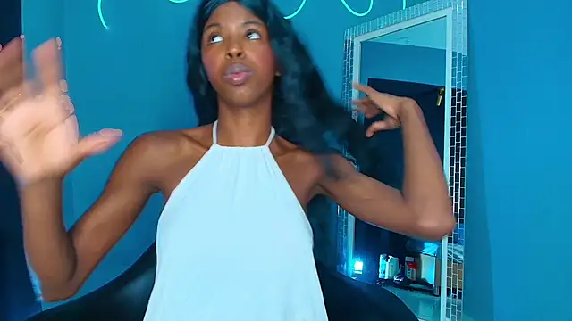 CamilaaSaenz online show from September 2025 07:51:02 PM