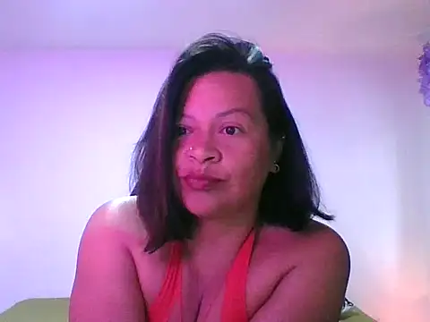 adri89-g online show from October 2025 11:33:02 AM