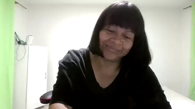 Snapshot of adri89-g chatting on July 2026 11:51:01 PM adri89-g online show from July 2026 11:51:01 PM