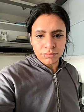 Sara Andradee online show from September 2025 03:47:02 PM