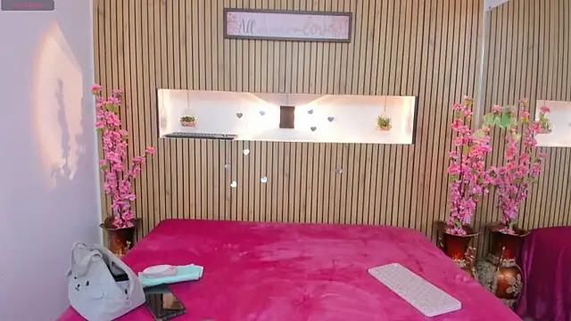 Joy-vergara online show from November 2025 09:39:01 PM