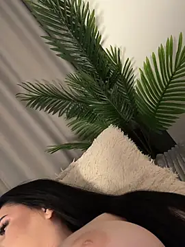 Andrestarr online show from April 2026 05:42:02 PM