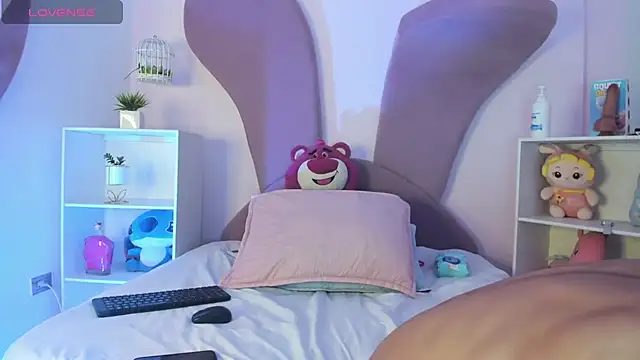 SandroVeyra online show from November 2025 03:34:01 AM