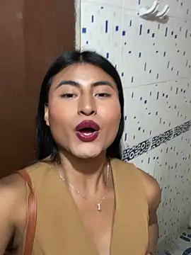 Michelle Narvaez online show from October 2025 02:34:02 AM