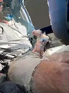 Snapshot of skip69xxx chatting on October 2025 10:38:01 PM skip69xxx online show from October 2025 10:38:01 PM