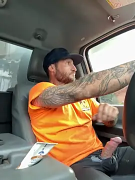 Snapshot of skip69xxx chatting on November 2025 10:03:02 PM skip69xxx online show from November 2025 10:03:02 PM