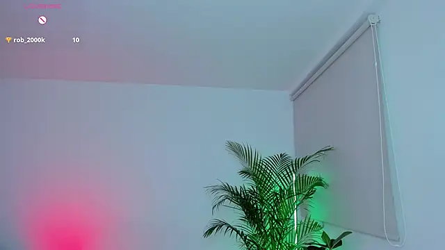 Lary holly18 online show from October 2025 04:24:02 AM