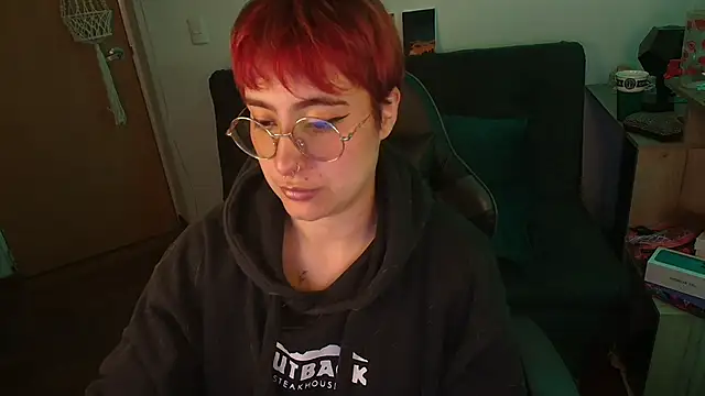 Snapshot of Miacatsito3 chatting on November 2025 03:27:01 AM Miacatsito3 online show from November 2025 03:27:01 AM