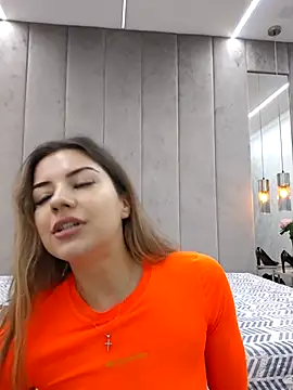 Von Dee online show from October 2025 06:30:01 AM