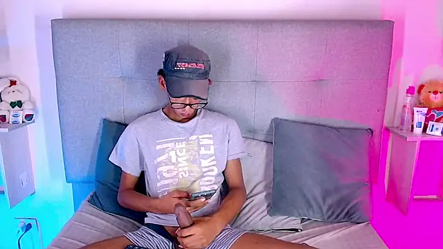 Billie Turner  online show from September 2025 11:46:02 AM